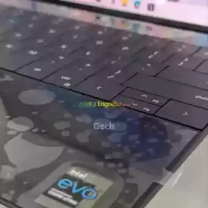 Dell XPS 9320Display:3K 2K  Matte Touch DisplayProcessor:12th Gen intel core i7-1280P 14  in Ethiopia